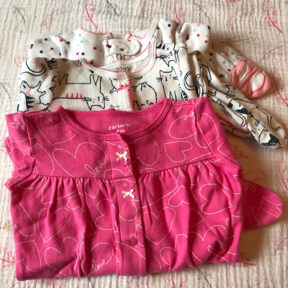 Bundle of 3 9month One Piece Footed Sleepers - Picture 2 of 5